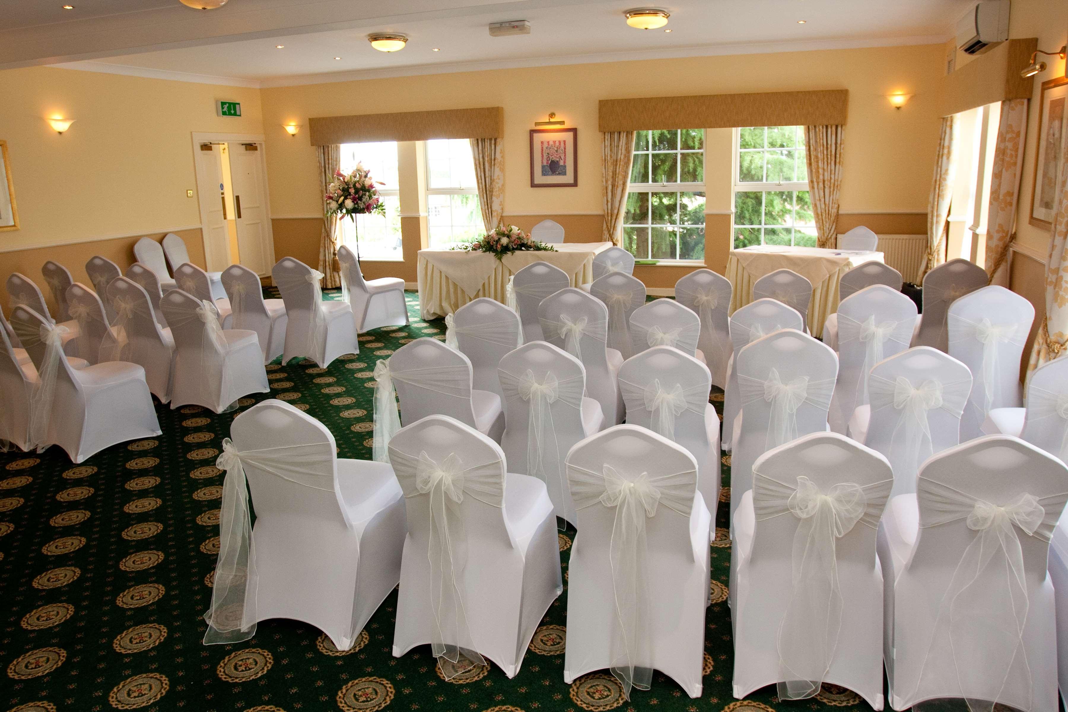 Hotel Crowne Plaza East Midlands Airport By Ihg 4*
