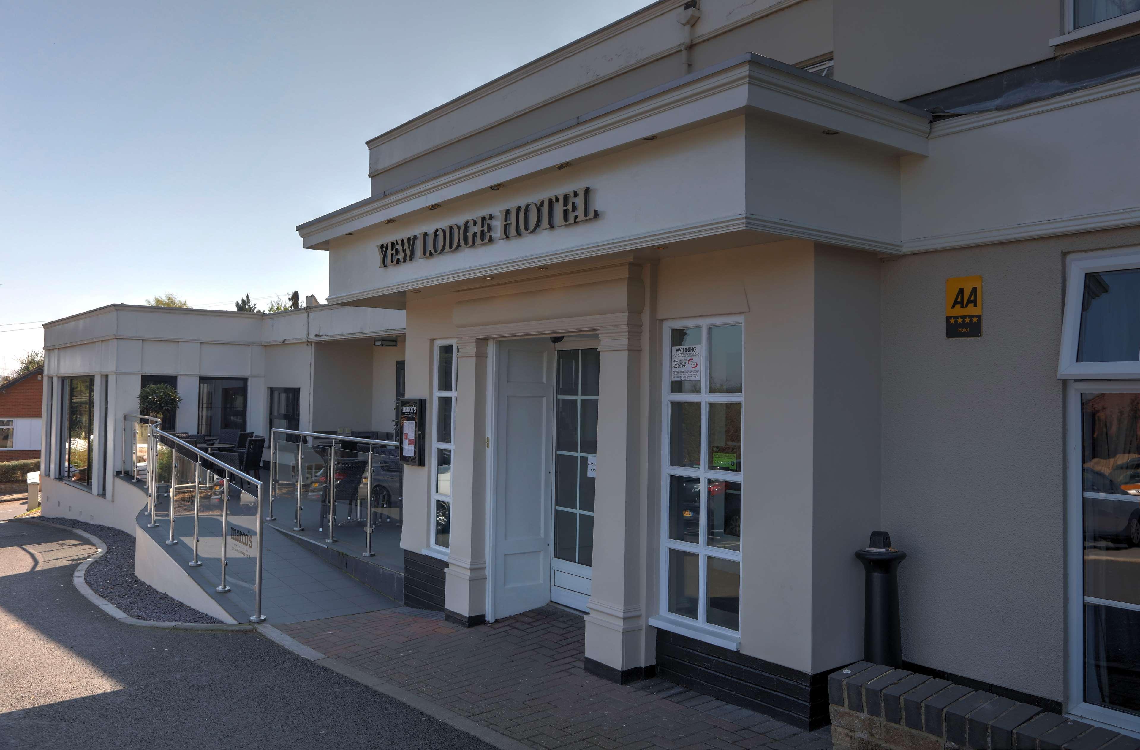 Crowne Plaza East Midlands Airport By Ihg 4*